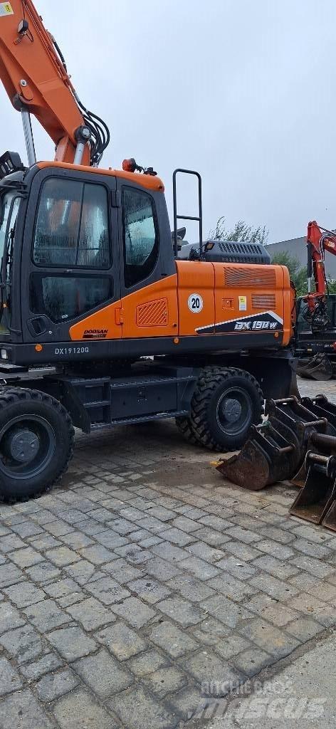 Doosan DX 190 W-7 Bagri na kolesih