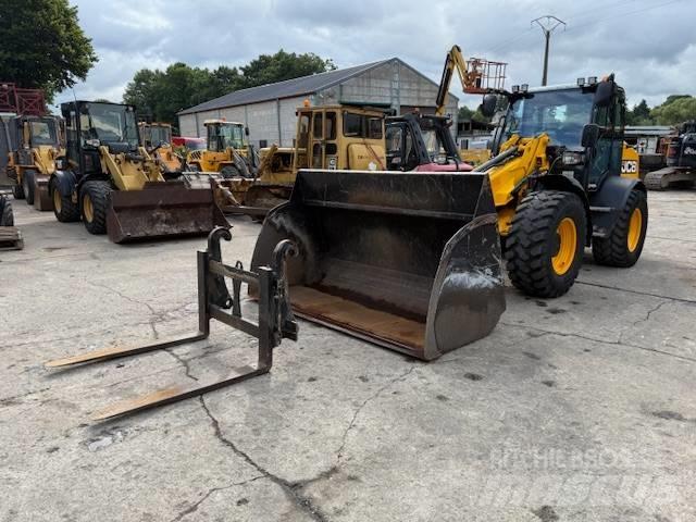 JCB TM 320 S Teleskopski viličarji