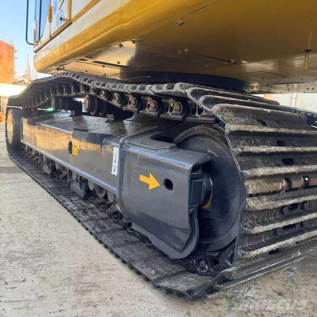 Komatsu PC 300 Bagri goseničarji