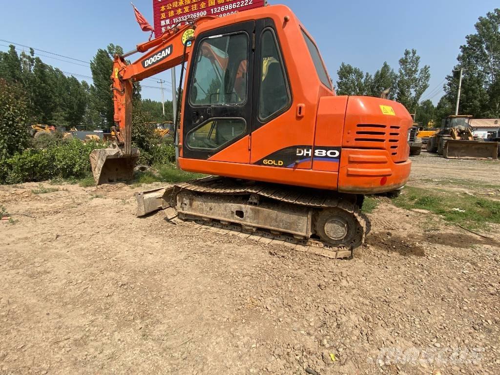 Doosan DH80 Bagri goseničarji