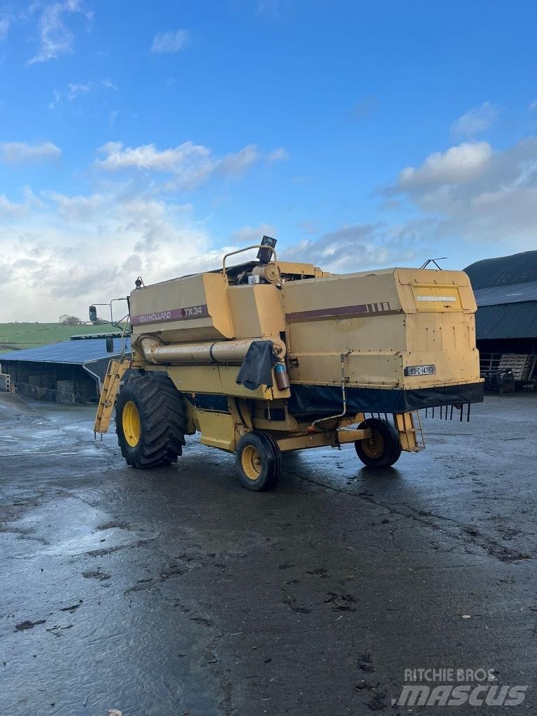 New Holland Tx34 Kombajni