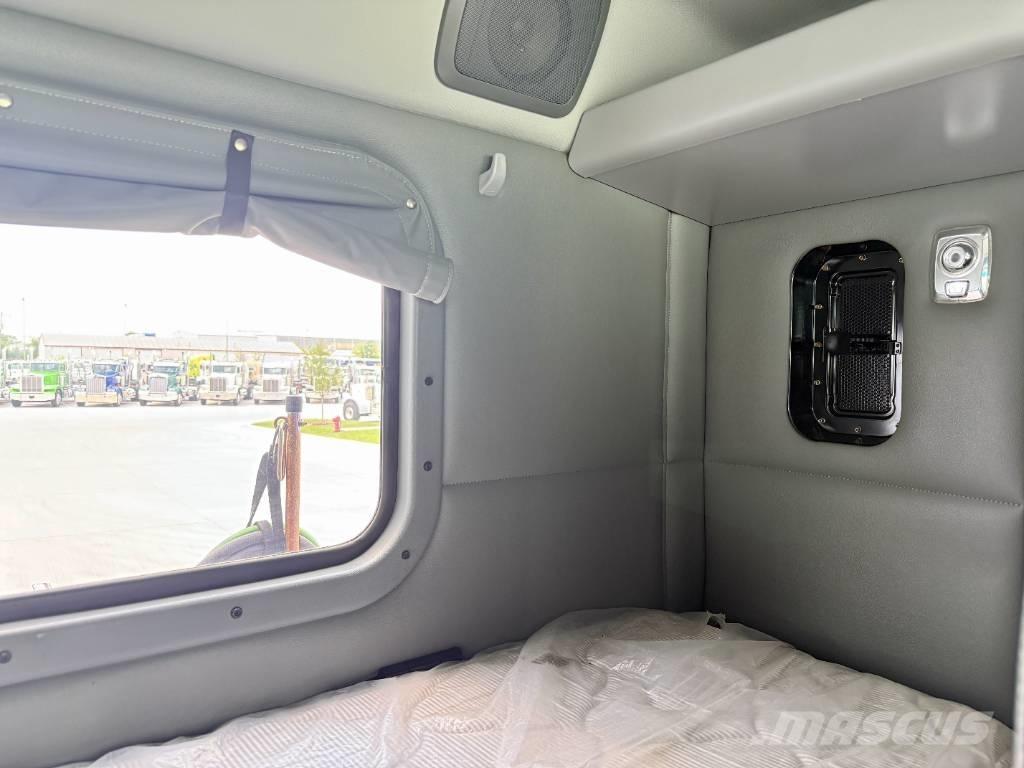 Kenworth W 990 Vlačilci