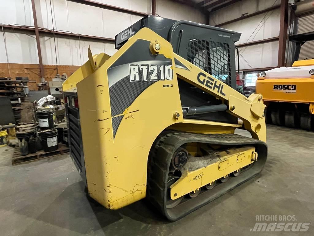 Gehl RT 210 Skid steer mini nakladalci