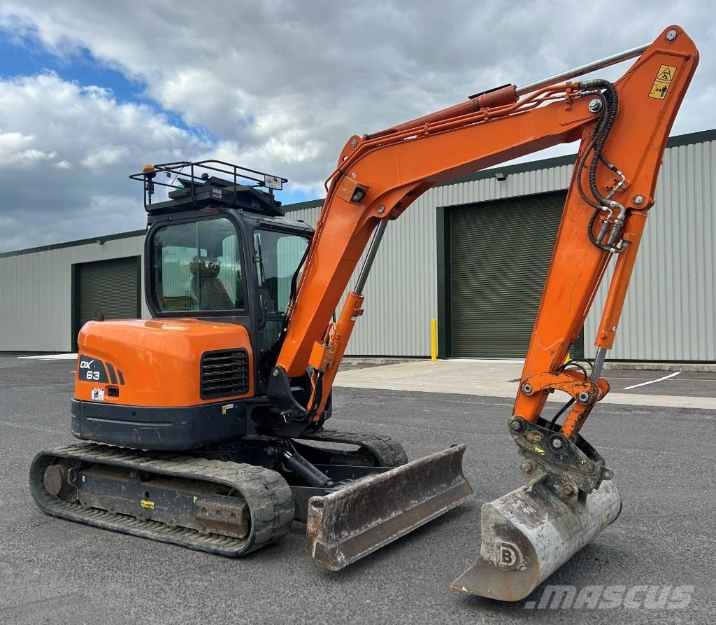 Doosan DX63-3 Bagri goseničarji