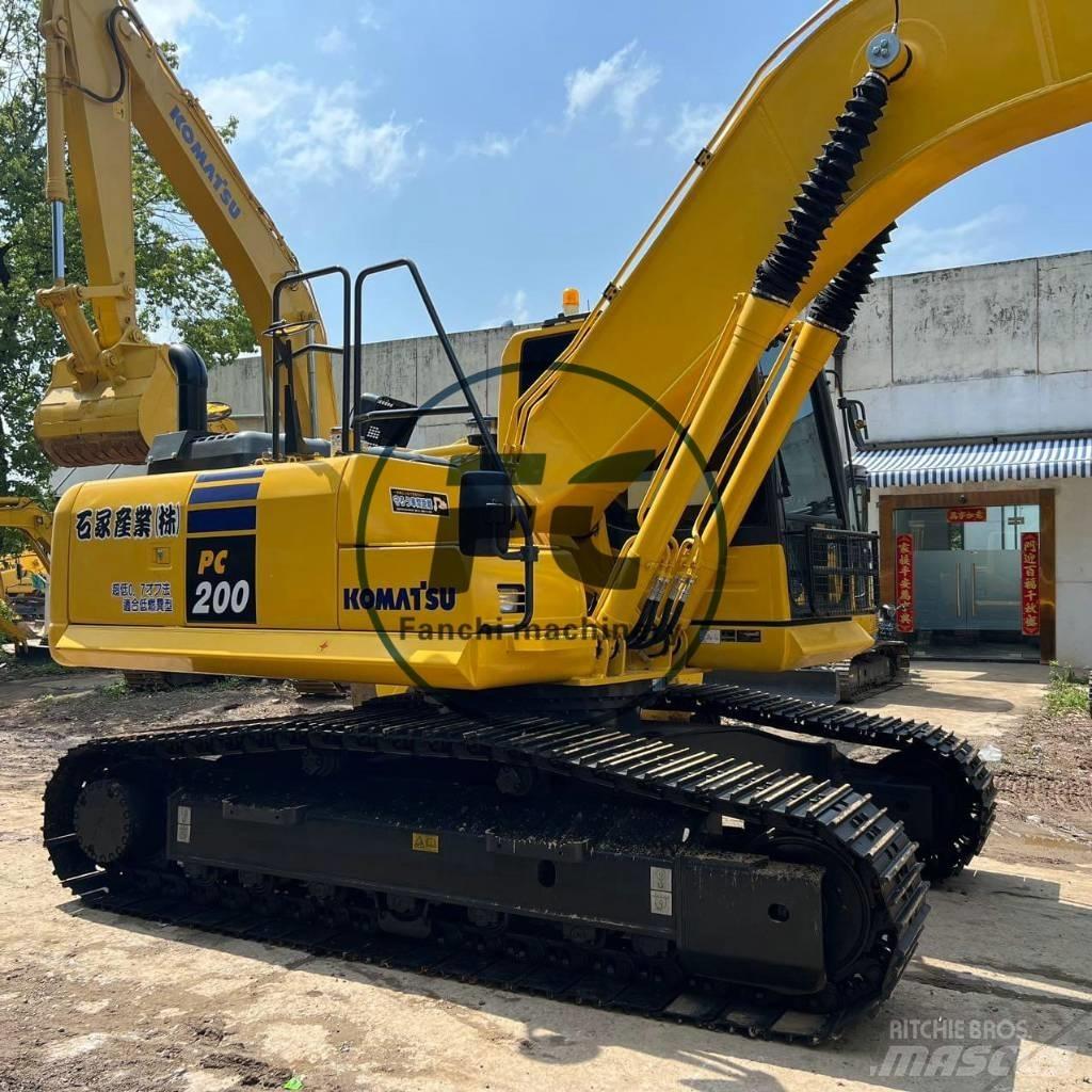 Komatsu PC 200 Bagri goseničarji