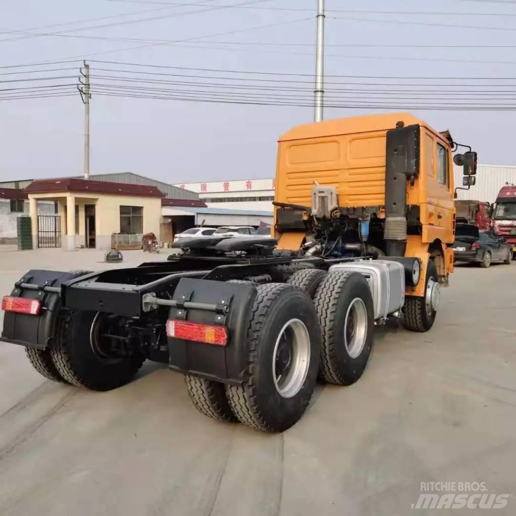 Shacman F3000 6X4 Vlačilci