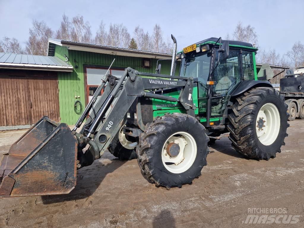 Valtra Valmet 900 Traktorji