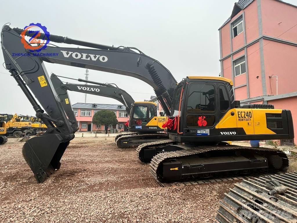 Volvo EC 240 Bagri goseničarji