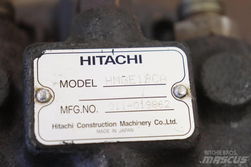 Hitachi 130 Bagri goseničarji
