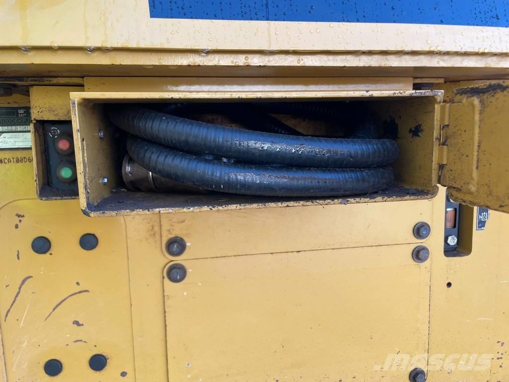 CAT D 6 K 2 LGP Buldožerji goseničarji