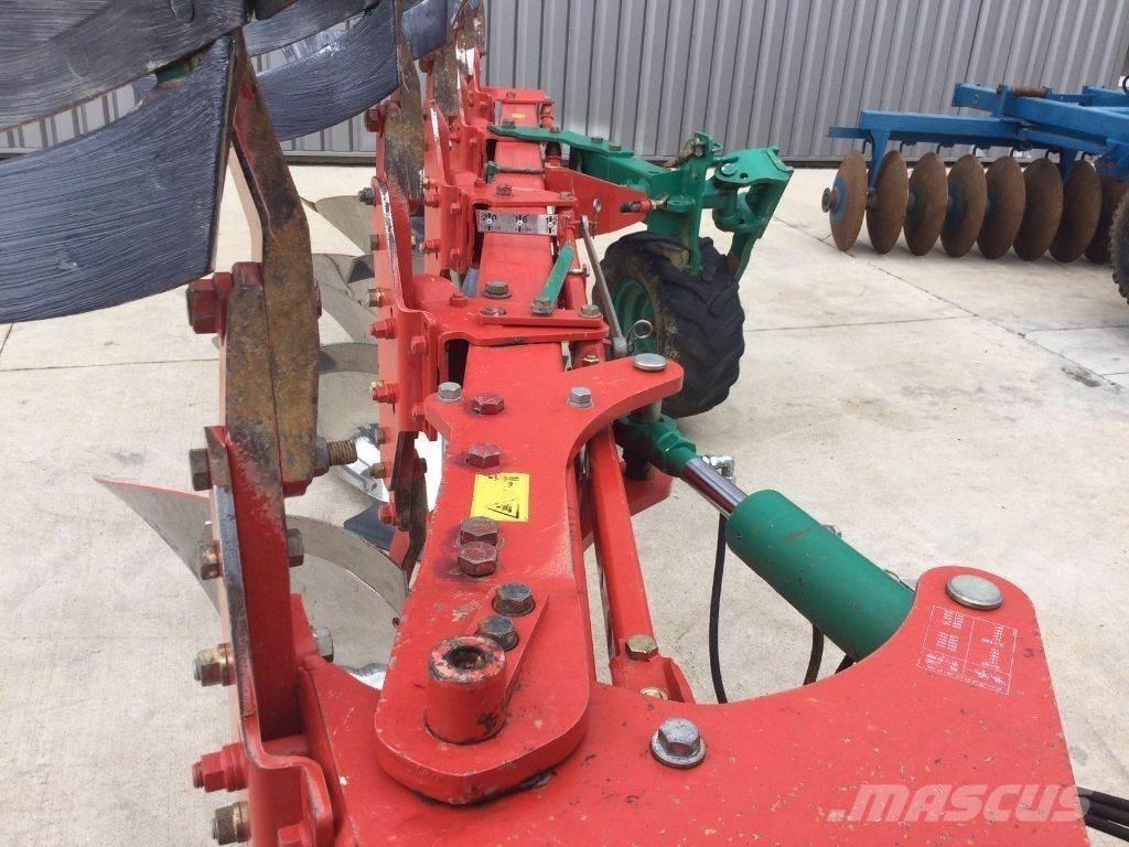 Kverneland LS100 Navadni plugi