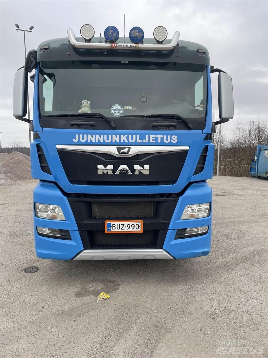 MAN TGX 35.560 Kmetijski / žitni tovornjaki
