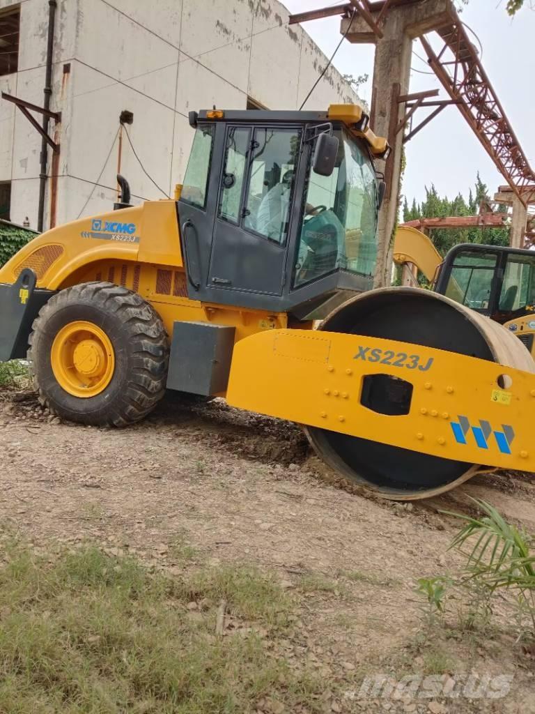 XCMG XS 223 J Enojni valjarji