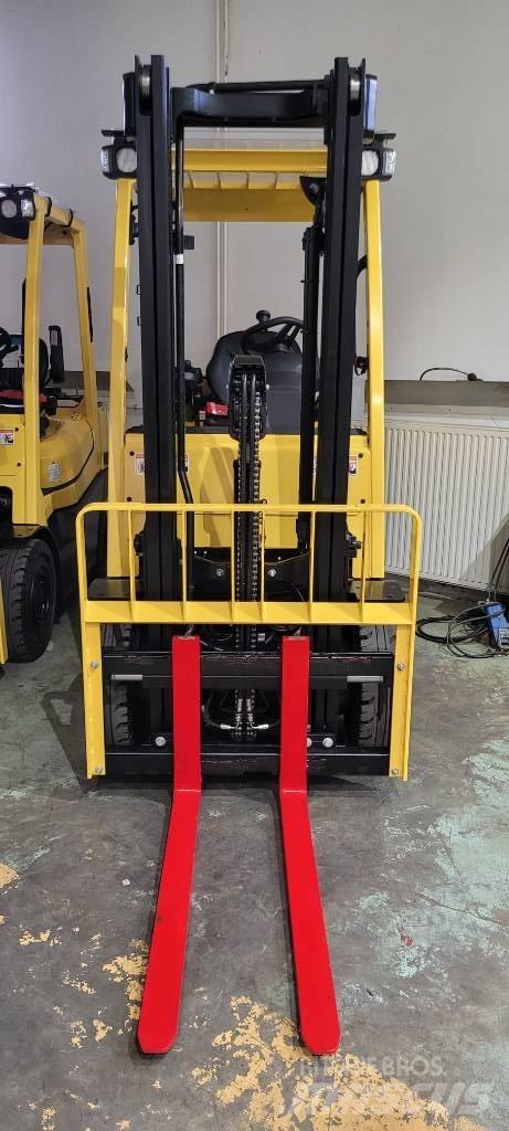 Hyster H 2.0 AS Plinski viličarji
