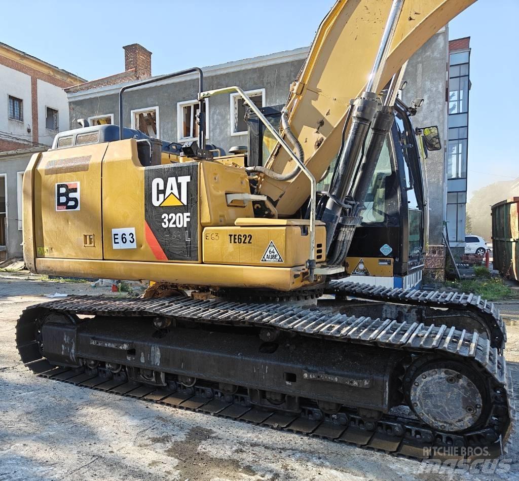 CAT 320F Bagri goseničarji