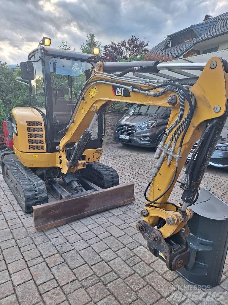 CAT 302.7 D CR Mini bagri <7t