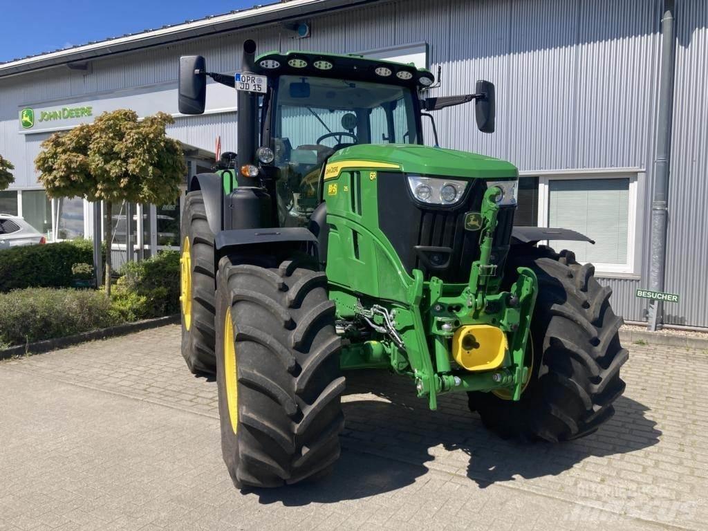 John Deere 6R215 Traktorji