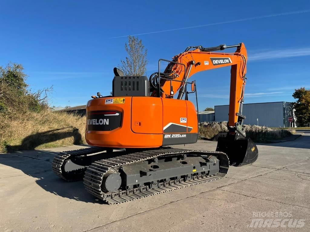 Doosan DX 235 LCR Bagri goseničarji