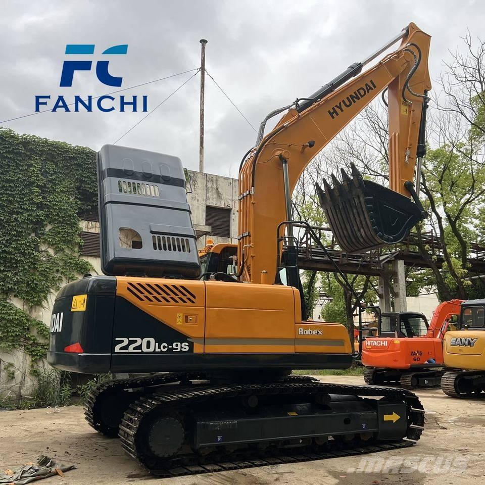 Hyundai 220LC-9S Bagri goseničarji