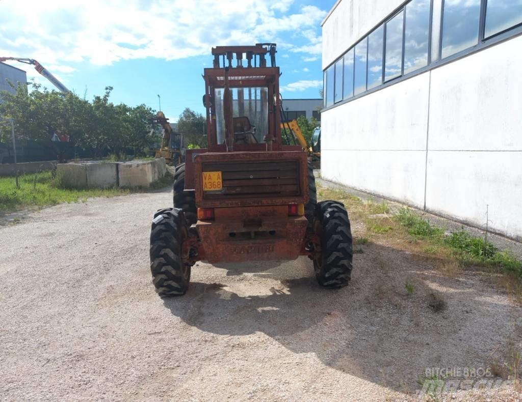 Manitou 4RM30G Dizelski viličarji