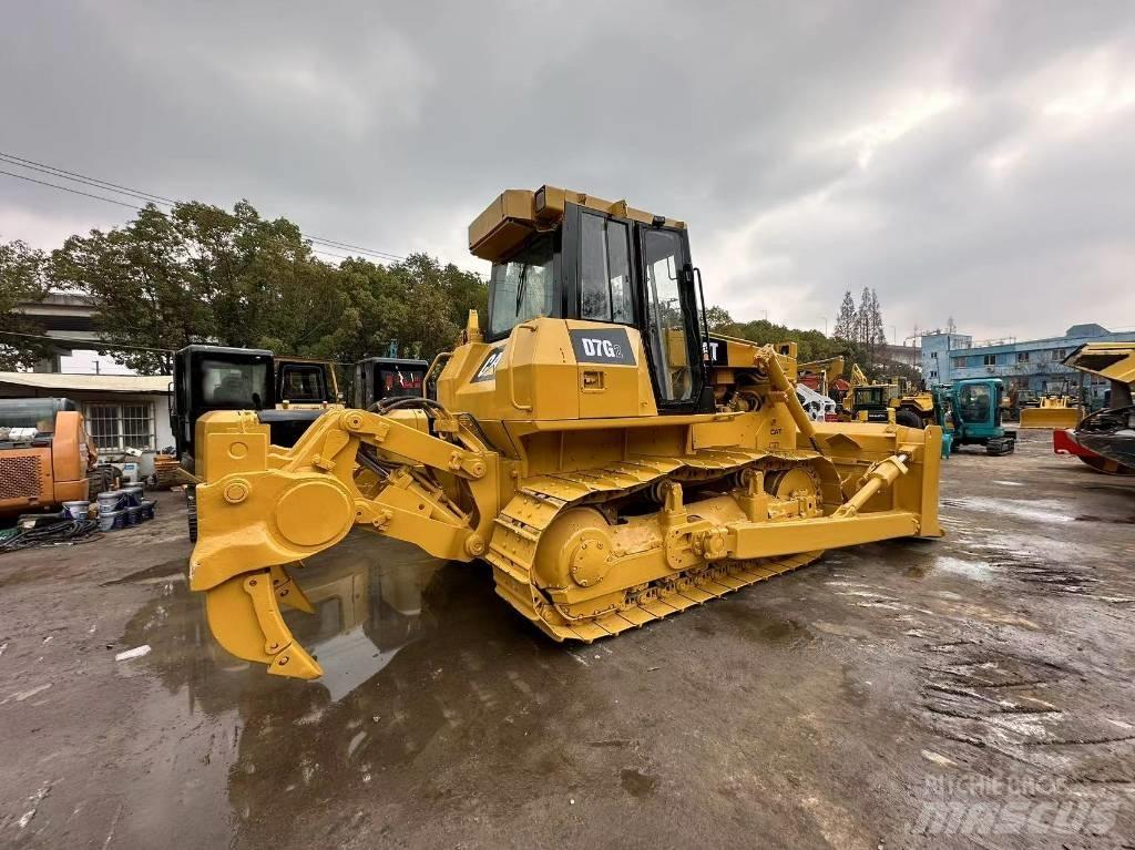 CAT D 7 G Buldožerji goseničarji