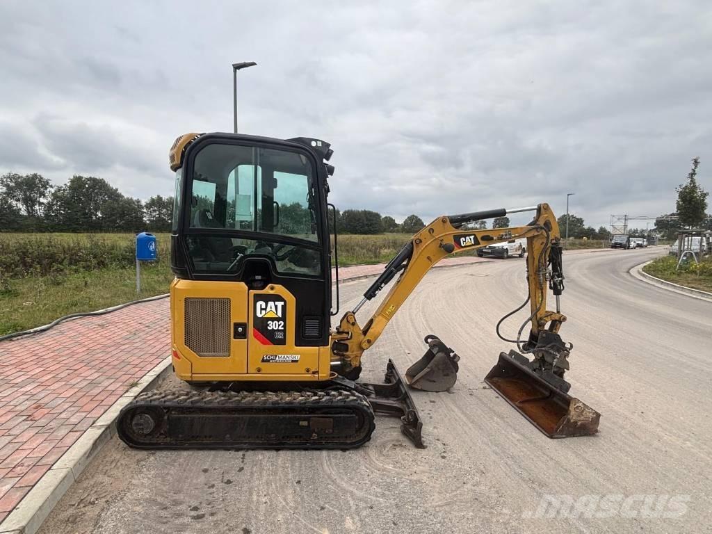 CAT 302 CR Mini bagri <7t