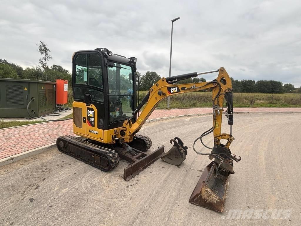 CAT 302 CR Mini bagri <7t