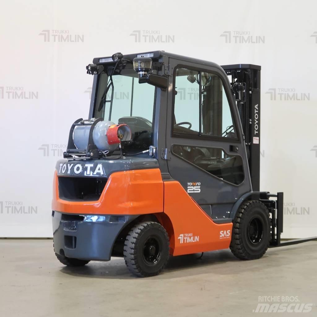 Toyota 02-8FGF25 Plinski viličarji