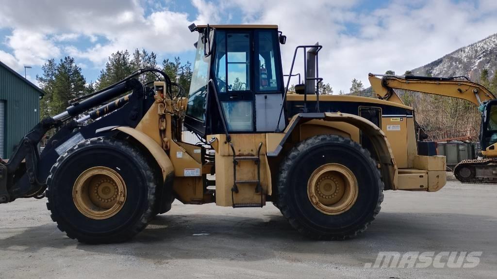 CAT 962 G Kolesni nakladalci