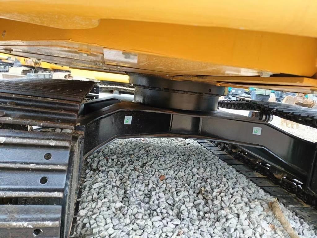CAT 307 Bagri goseničarji