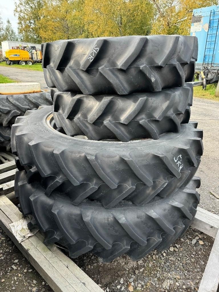 Goodyear 13.6R38 Gume, kolesa in platišča