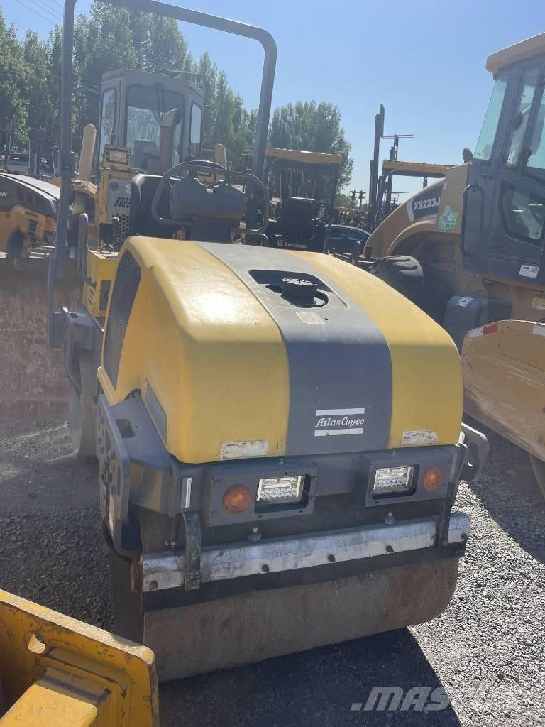 Dynapac CC 1250 Dvojni valjarji