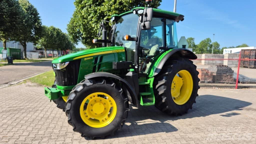 John Deere 5090 R Traktorji