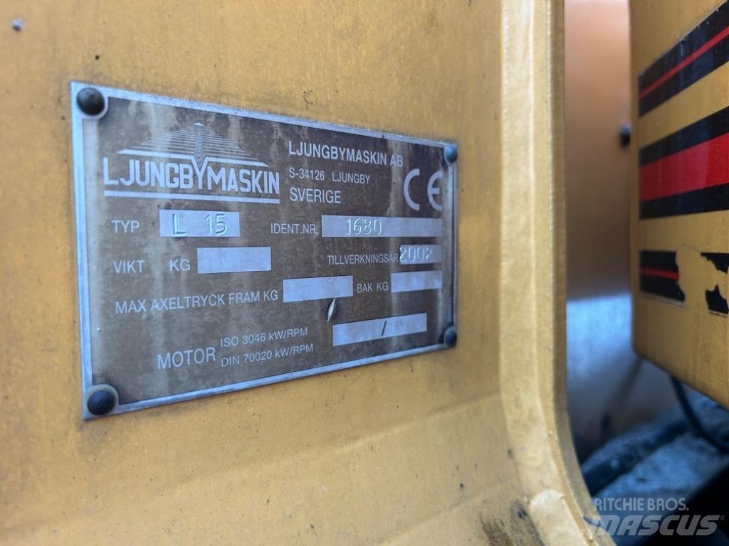 Ljungby L 15 Kolesni nakladalci