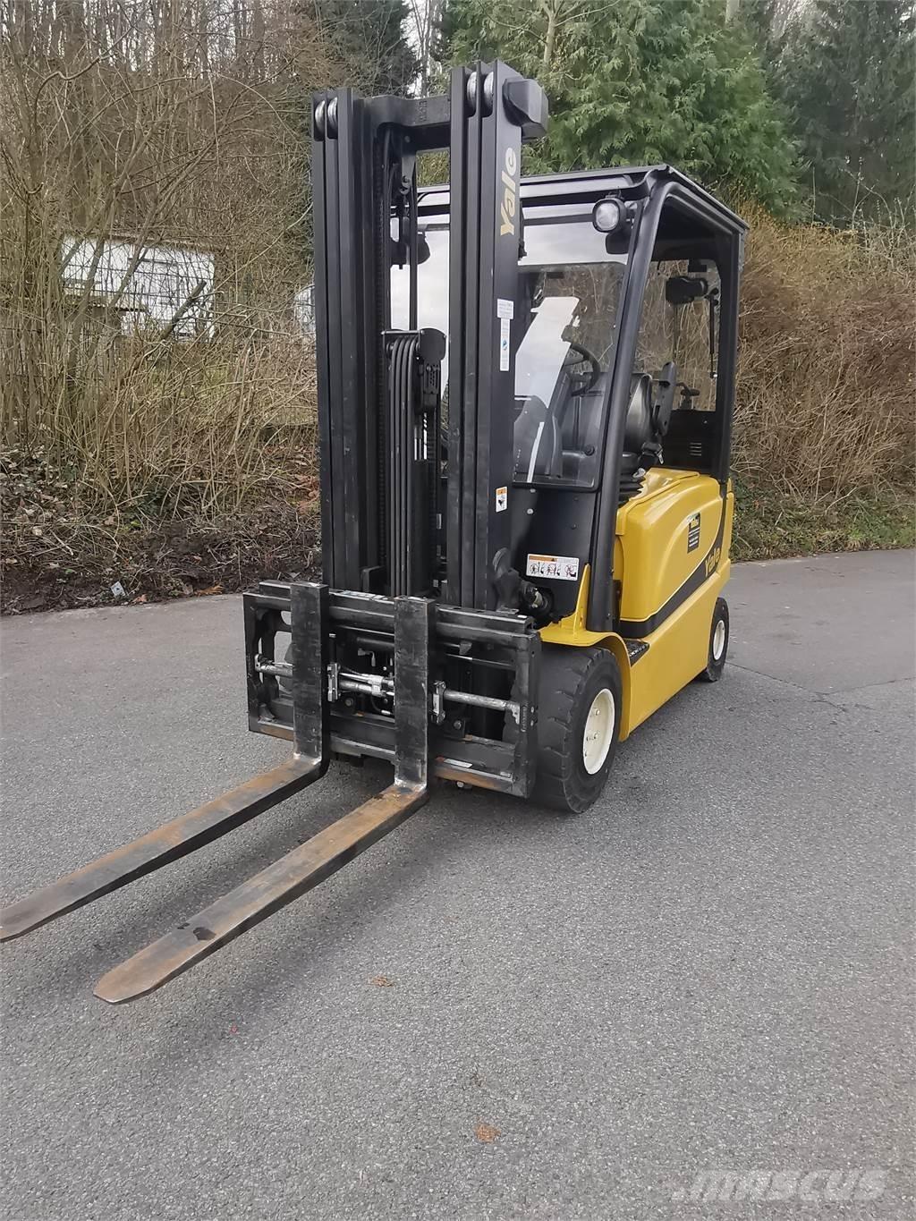 Yale ERP30VL Električni viličarji