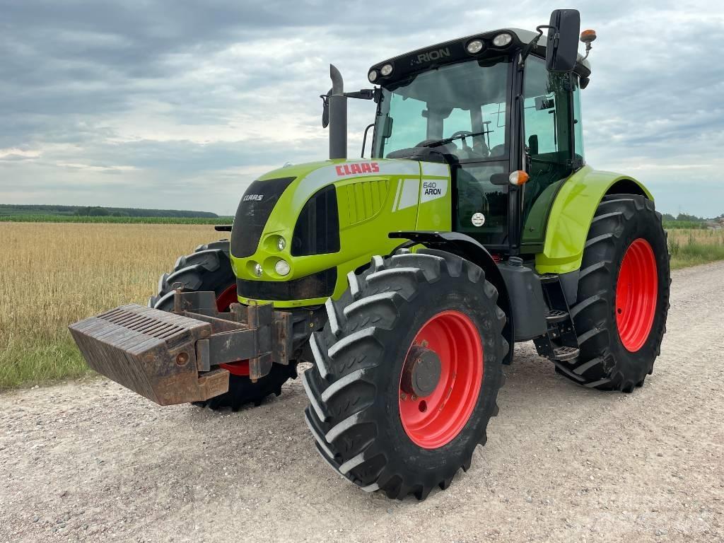 CLAAS Arion 640 Traktorji