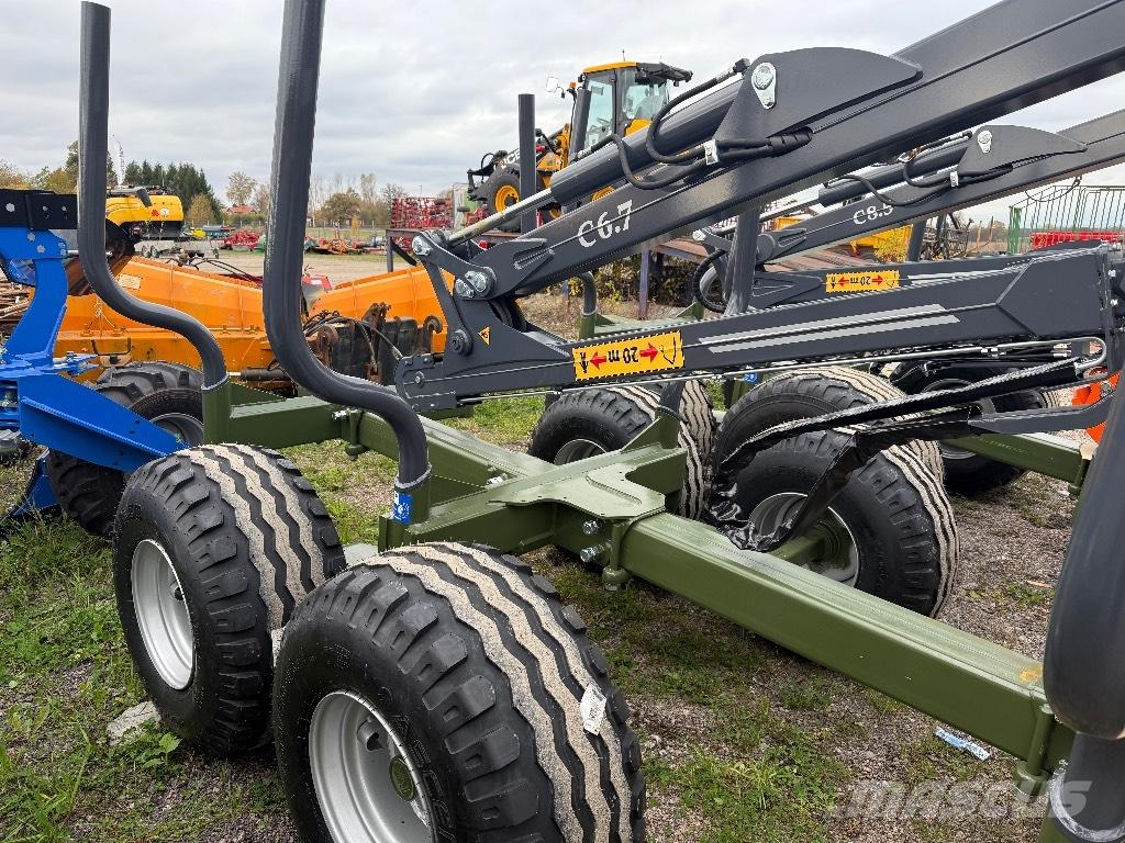 Farma T9 DS 6,7 kran Gozdarske prikolice