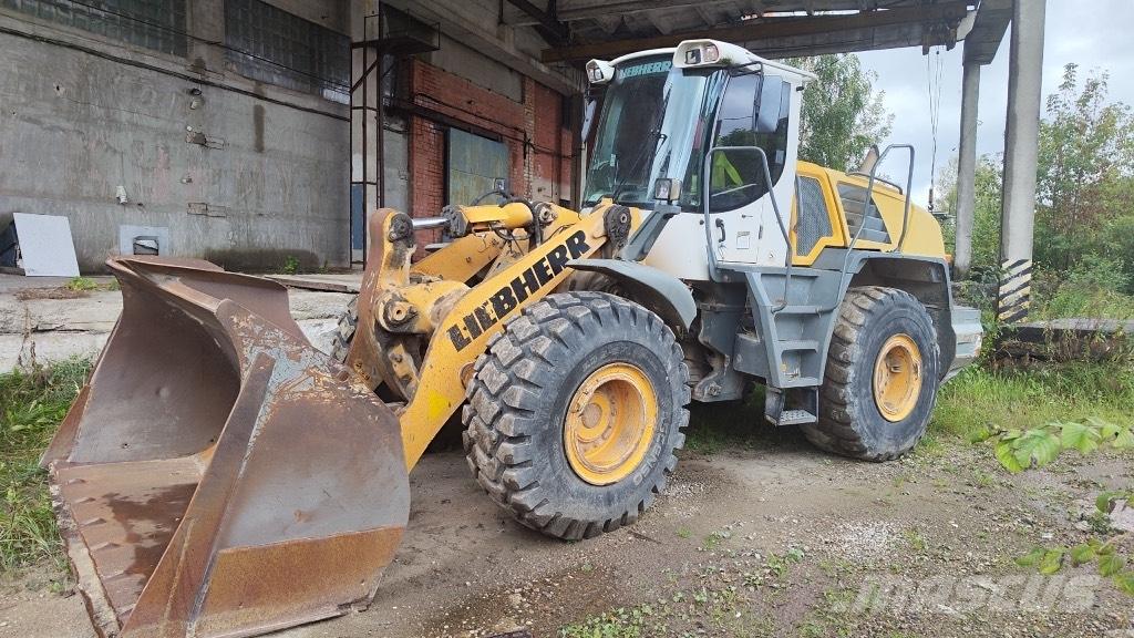 Liebherr 556 2plus2 Stroji za prevoz orodij