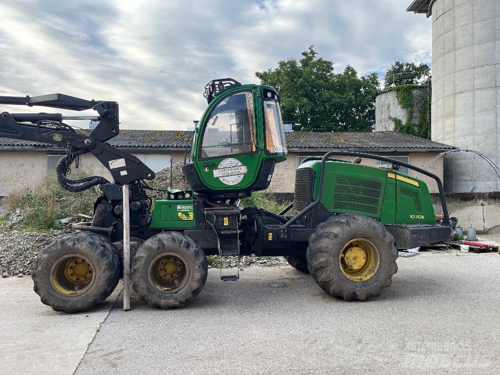 John Deere 1070 E Harvesterji