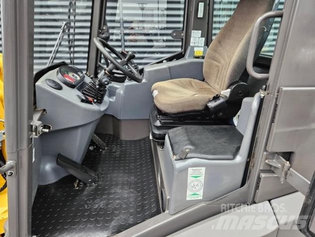 Mecalac AX 850 Kolesni nakladalci