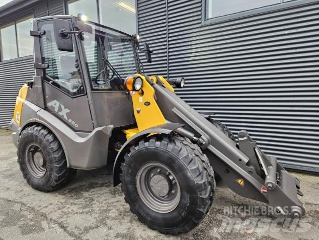 Mecalac AX 850 Kolesni nakladalci