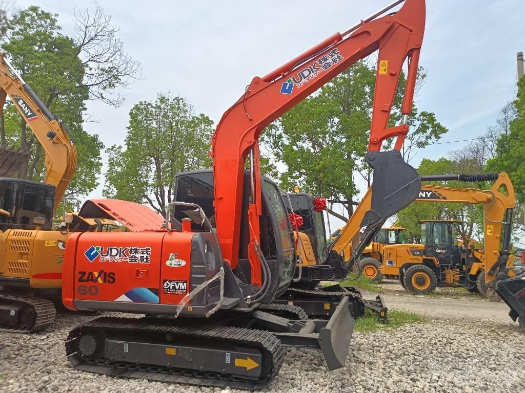 Hitachi ZX 60 Mini bagri <7t