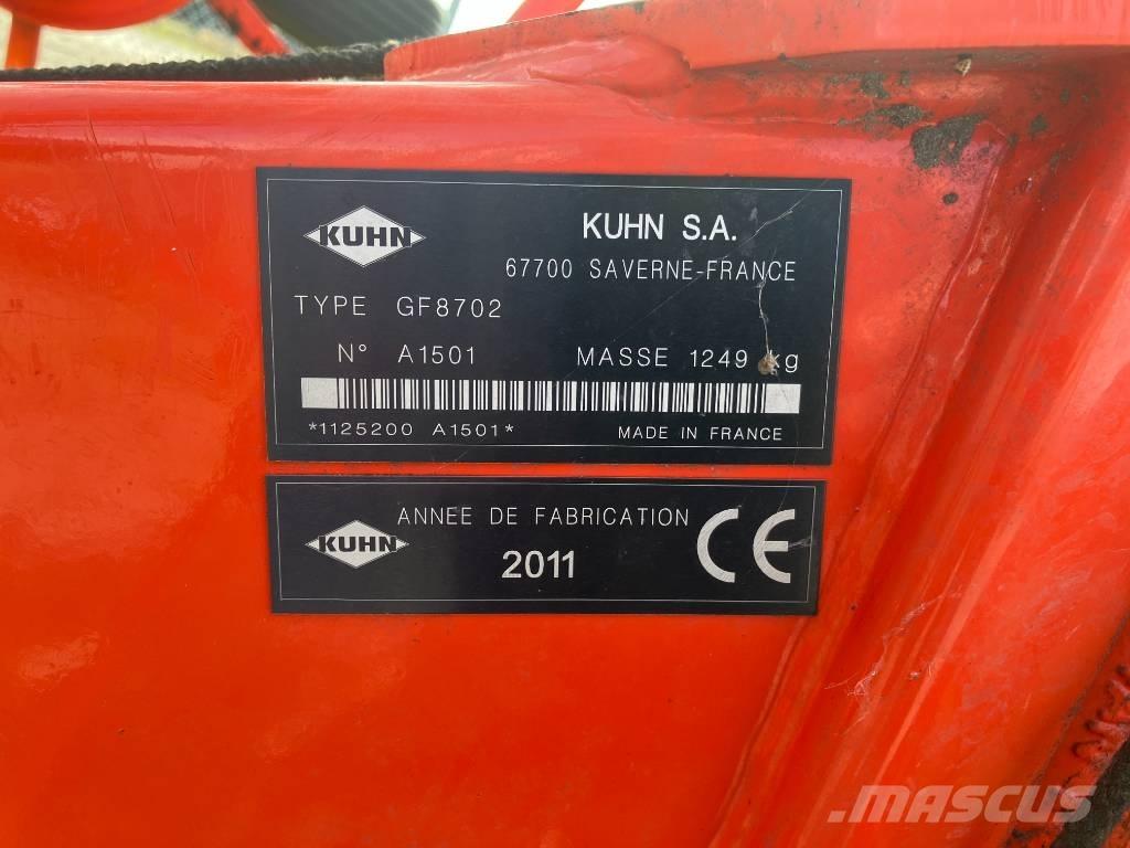 Kuhn GF 8702 Obračalniki in zgrabljalniki