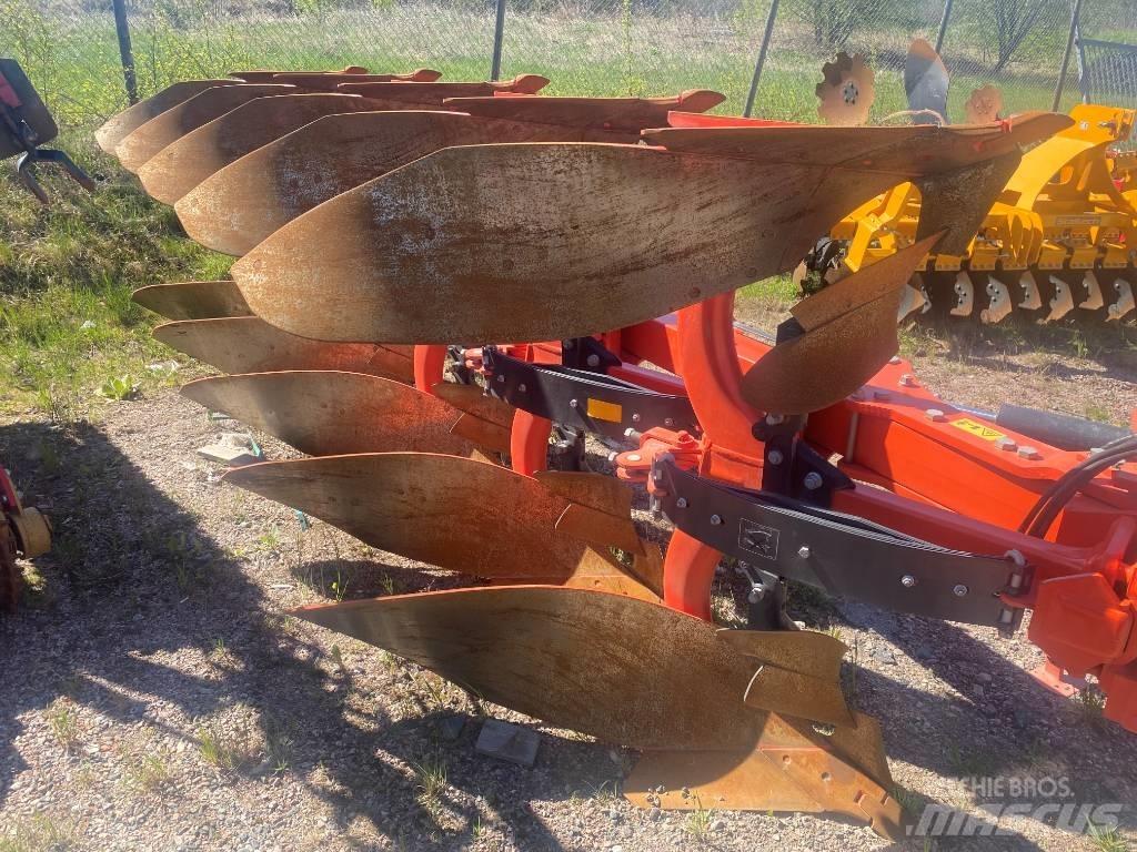 Kubota RM 300 SV Obračalni plugi