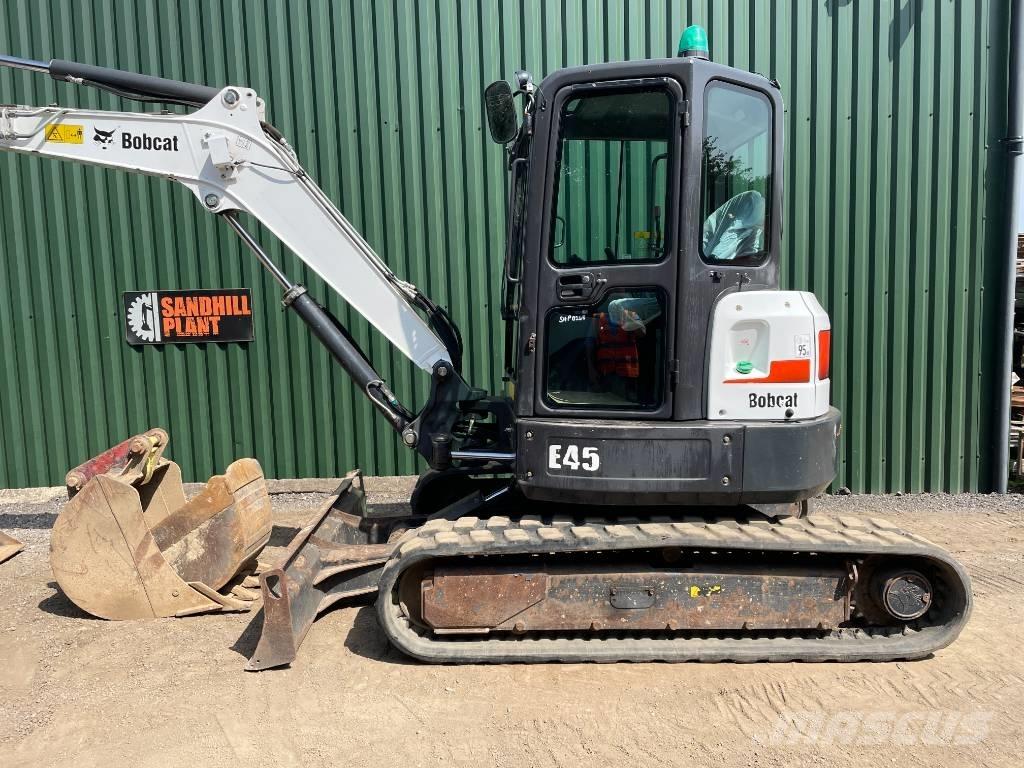 Bobcat E 45 Mini bagri <7t