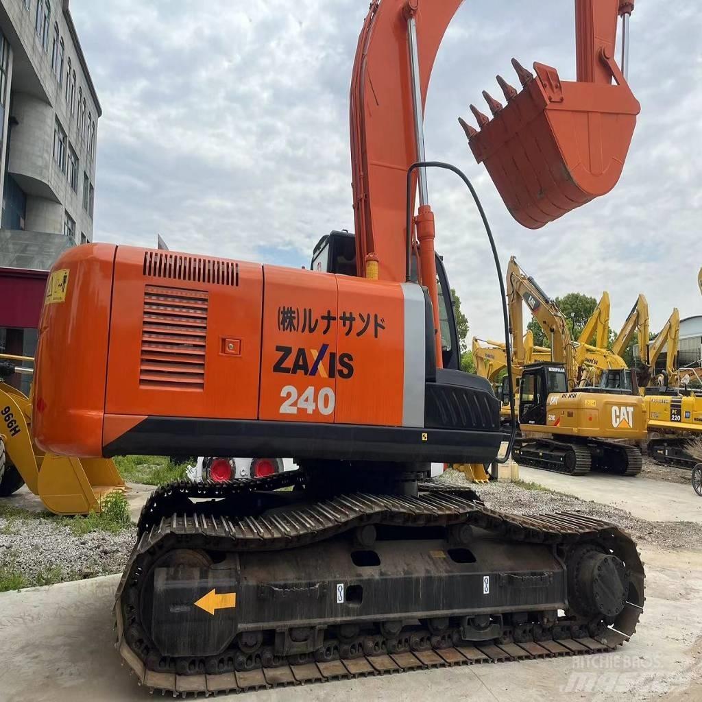Hitachi ZX 240 Bagri goseničarji