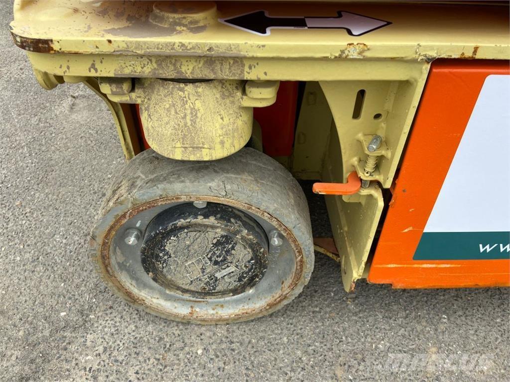 JLG 1230 ES (10150) Škarjaste dvižne ploščadi