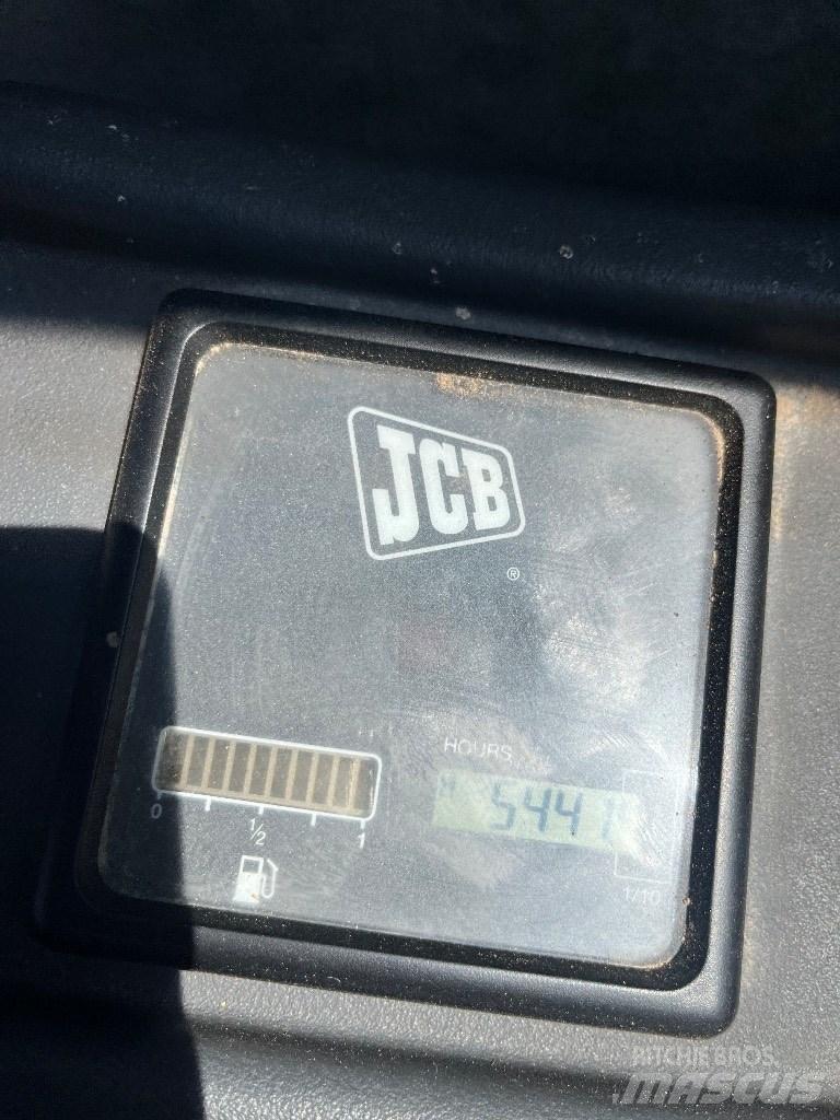 JCB 8052 Mini bagri <7t