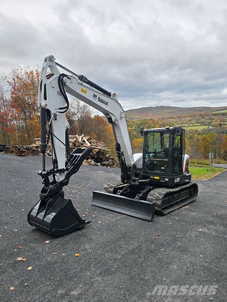 Bobcat E 85 Bagri goseničarji
