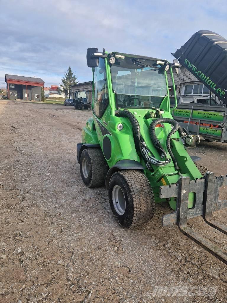 Avant 530 Mini nakladalci